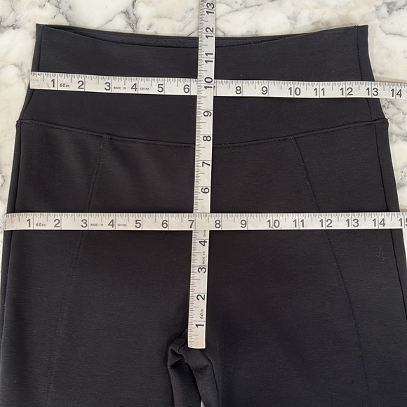 Assets by Spanx black high waisted full length leggings - Picture 10 of 11